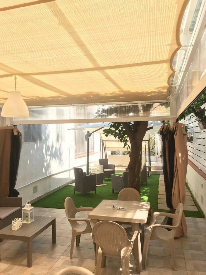 Virgilio'S Garden Bed & Breakfast Castellammare di Stabia Exterior photo